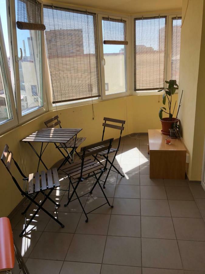 Green Apartment With Terrace 12 부쿠레슈티 외부 사진