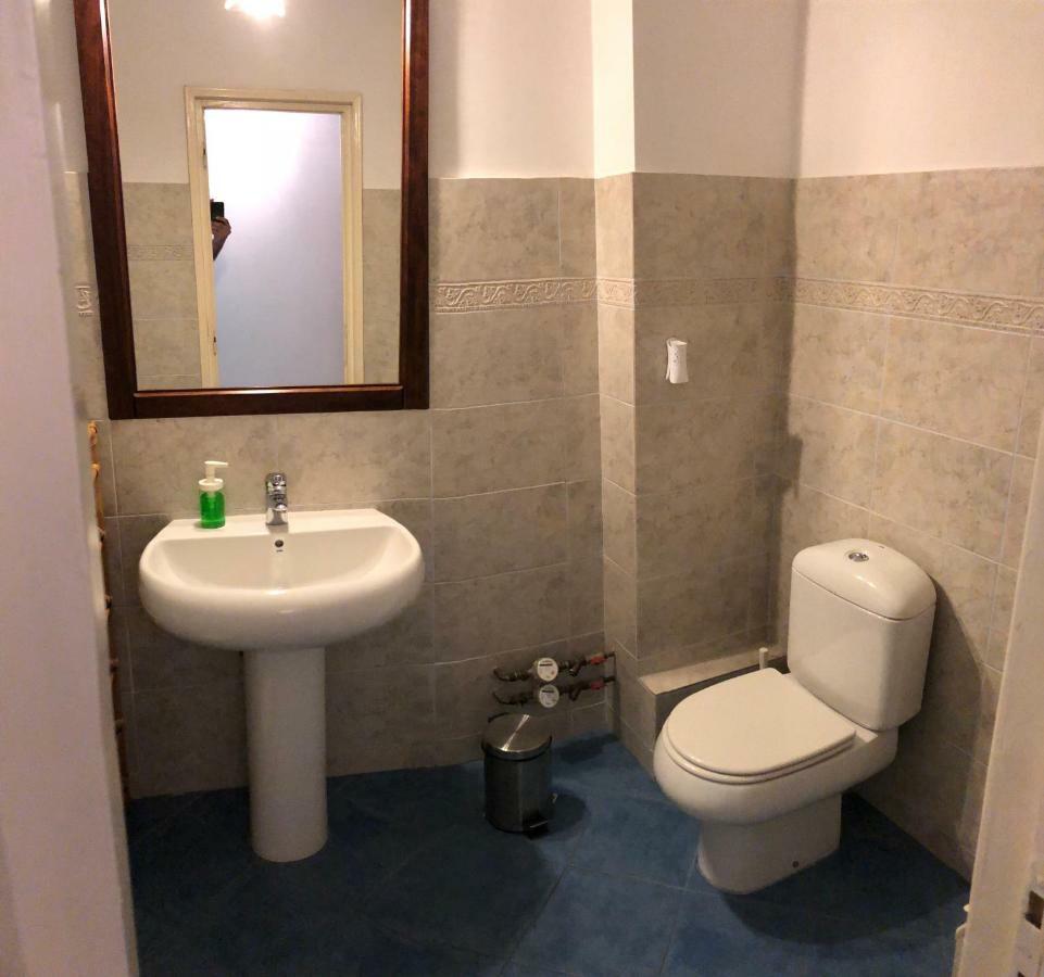 Green Apartment With Terrace 12 부쿠레슈티 외부 사진